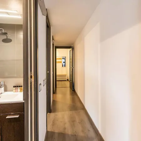 Apartament 64ind1131 - With Balcony Barcelona