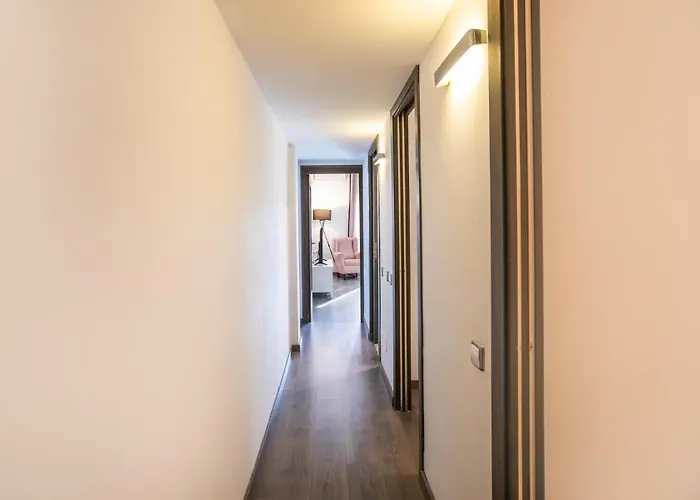 64ind1131 - With Balcony Appartement *